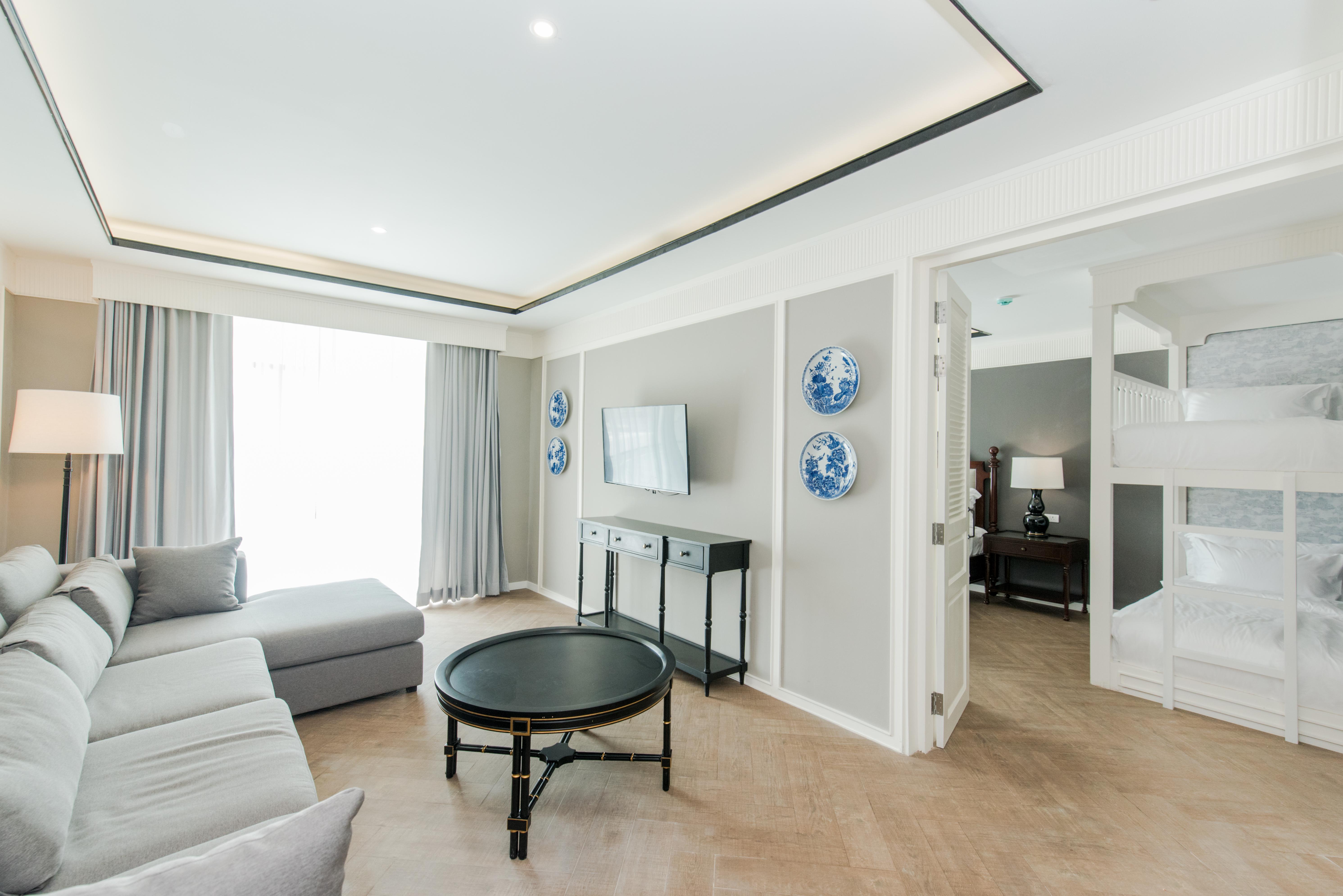 Marina Gallery Resort-Kacha-Kalim Bay - Sha Plus Patong Esterno foto A suite at the hotel