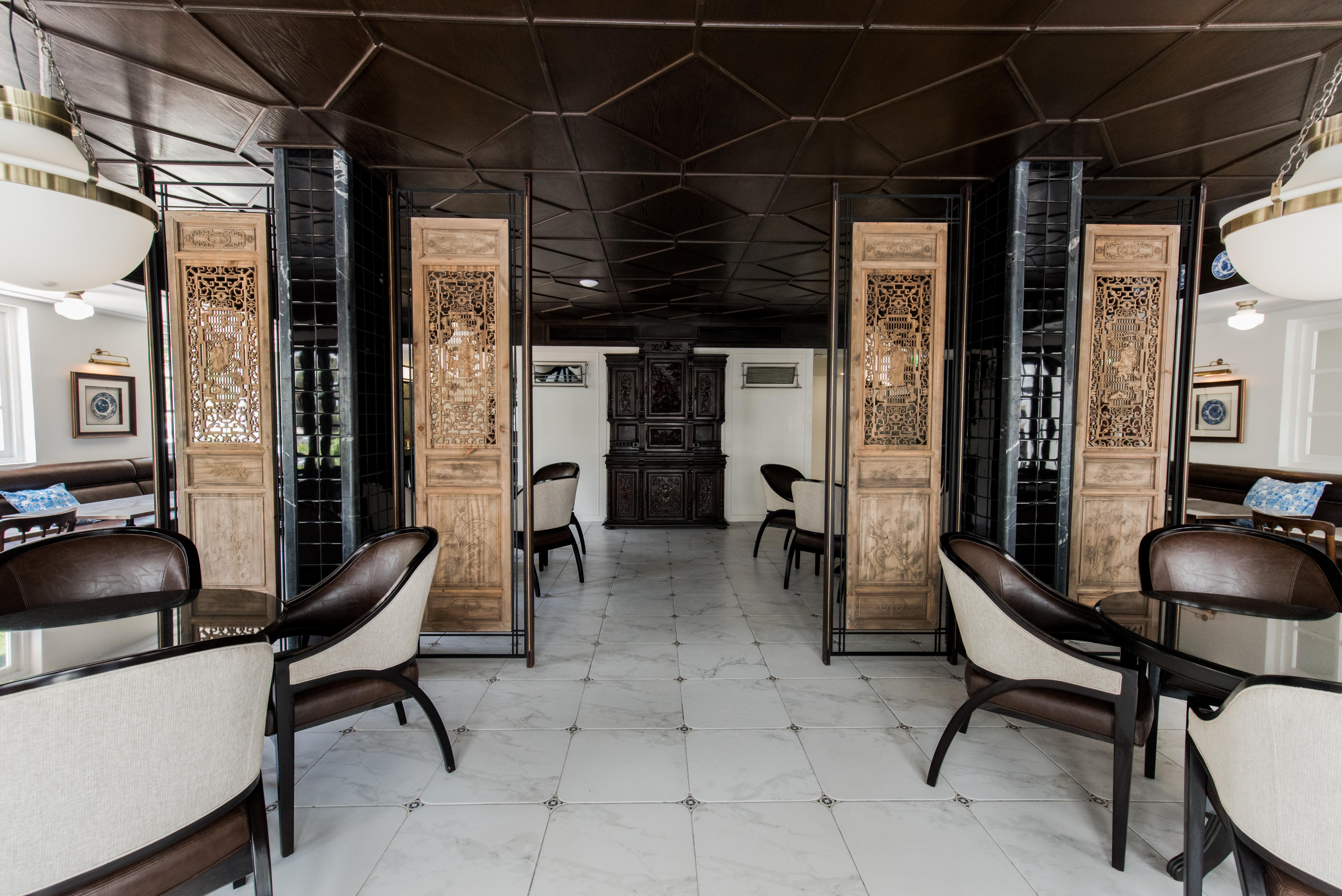 Marina Gallery Resort-Kacha-Kalim Bay - Sha Plus Patong Esterno foto The interior of the lounge
